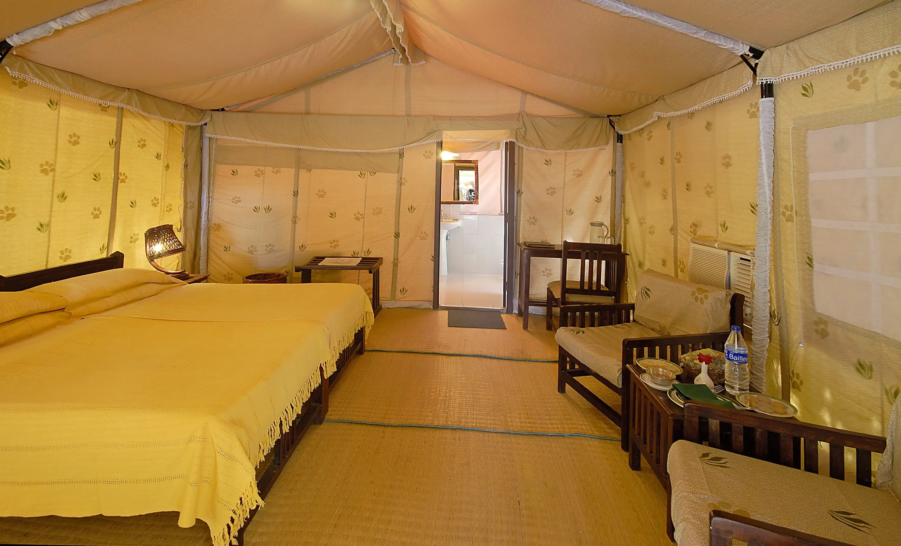 Loin Safari Camp